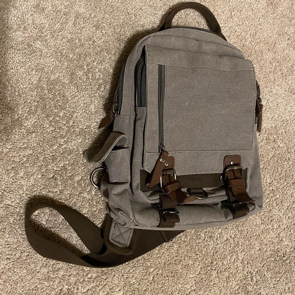 Unisex Grey Shoulder Bag EUC
